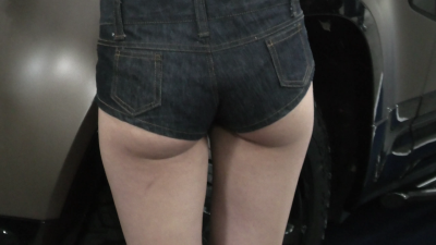 東京オートサロン2026② カメコが殺到するNo.1人気キャンギャルを規制少ない時に撮影