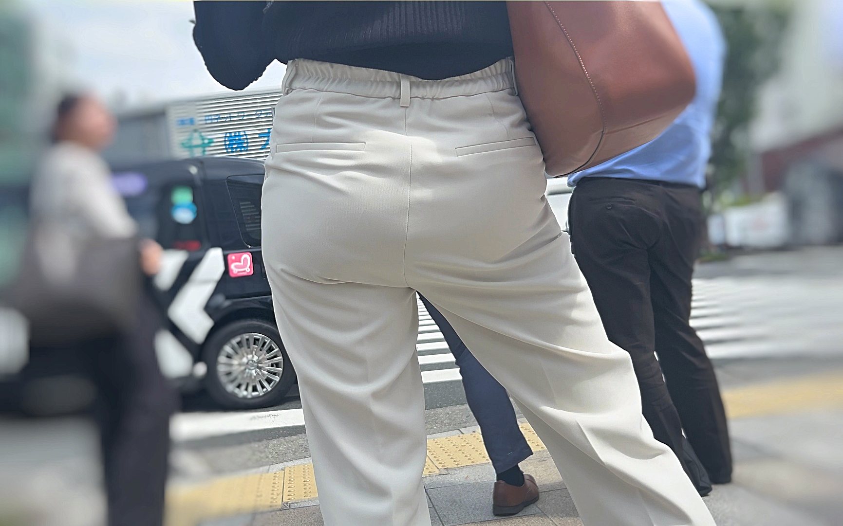 着衣尻マニア