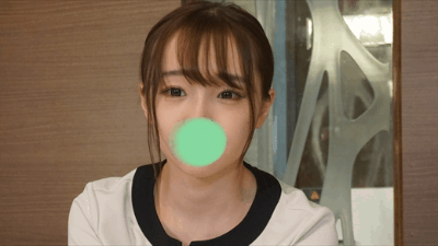 《個人撮影》「頭おかしいんじゃないですか？気持ち悪い！」小生意気な激カワセラピストさんを無理ハメしたら「イグイグ！」と他人棒で痙