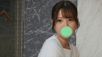《個人撮影》彼氏のちんぽと比べさせられて「そんなこと聞かないで…!」と潤んだ瞳で訴えかけるセラピストさんがかわいすぎたのでガン突