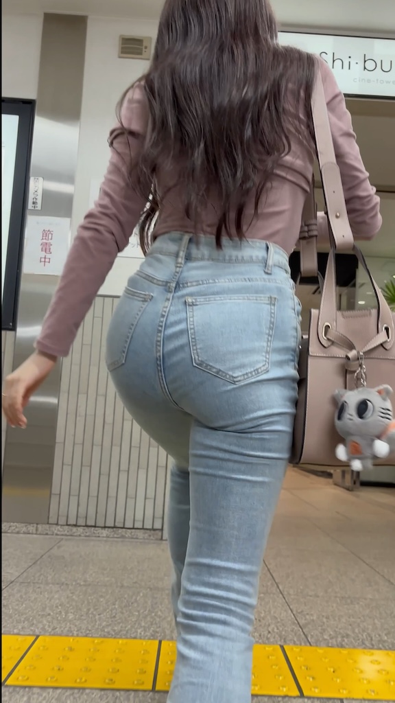 【再販】《4K・高画質》 No.1380「伝説級BODYの極上美女再び!とんでもないカラダだ」