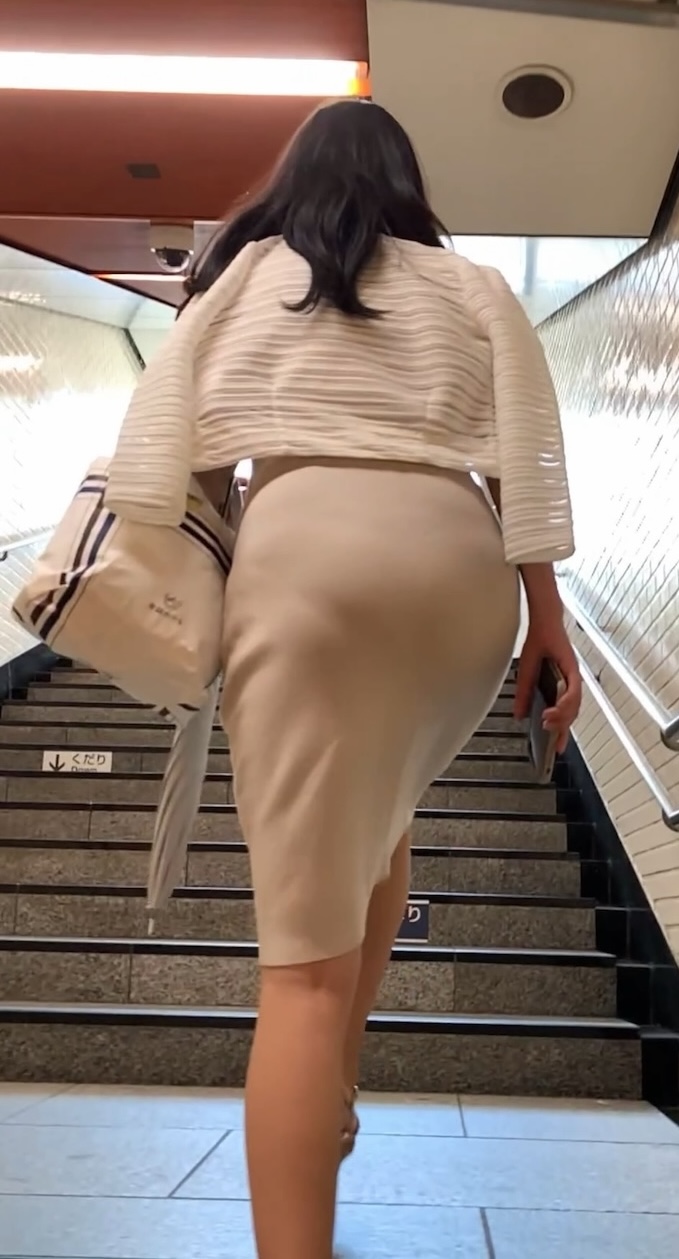 【再販】No.1386「Yラインが凄く良い!美しさを通り越したセレブ美女のプリ尻」