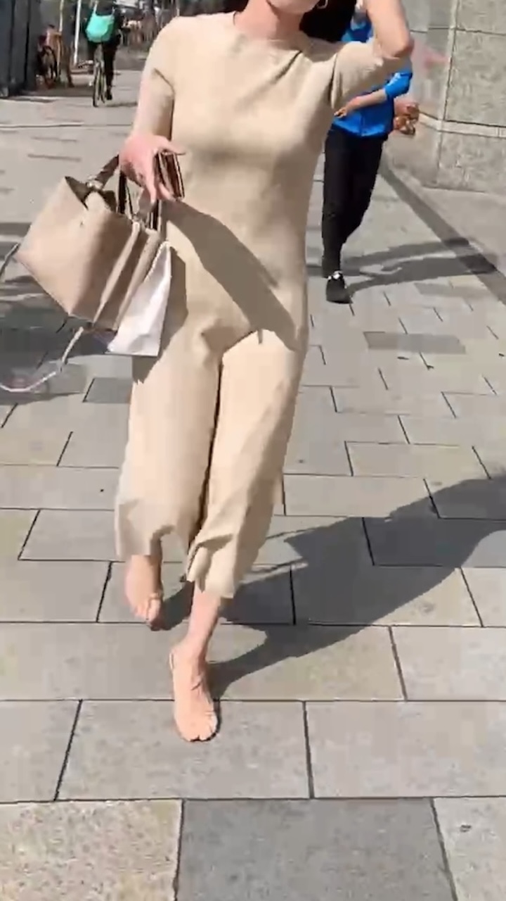 【再販】No.1386「Yラインが凄く良い!美しさを通り越したセレブ美女のプリ尻」