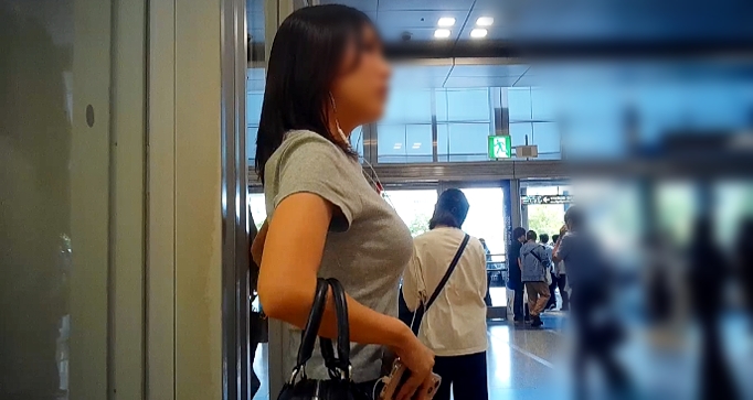 Pcolle PPV 美爆乳突き出して待ち合わせする清楚系美人お姉さんがエロ過ぎて勃起したなど