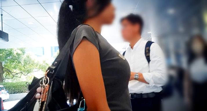 Pcolle PPV 2824526ac4a2ab85413「超絶美形フェイスの美人女子大生が美巨乳膨らませて待ち合わせ」(販売者:めっちゃリアル) サムネイル画像