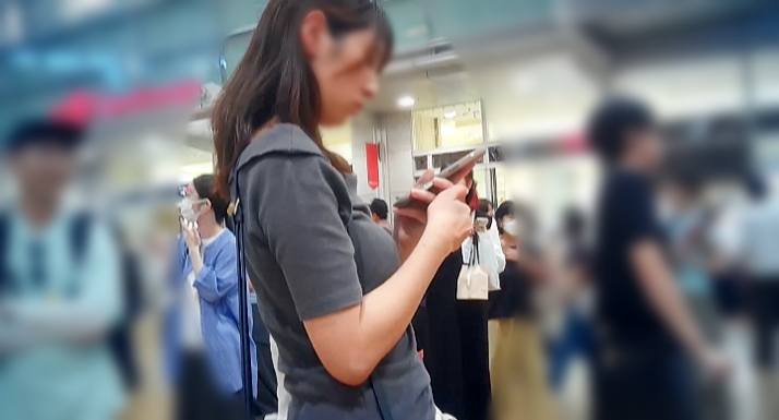 Pcolle PPV 2824526ac4a2ab85413「超絶美形フェイスの美人女子大生が美巨乳膨らませて待ち合わせ」(販売者:めっちゃリアル) サンプル画像