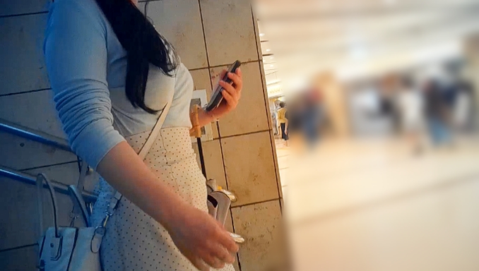 Pcolle PPV 2824526ac4a2ab85413「超絶美形フェイスの美人女子大生が美巨乳膨らませて待ち合わせ」(販売者:めっちゃリアル) サンプル画像