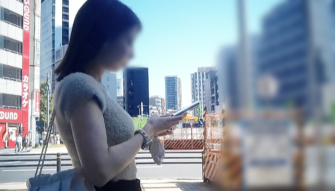 Pcolle PPV 2826966acca30ca771f「超絶クビレ美巨乳美人お姉さんが胸元強調させて待ち合わせなど」（販売者：めっちゃリアル） サンプル画像
