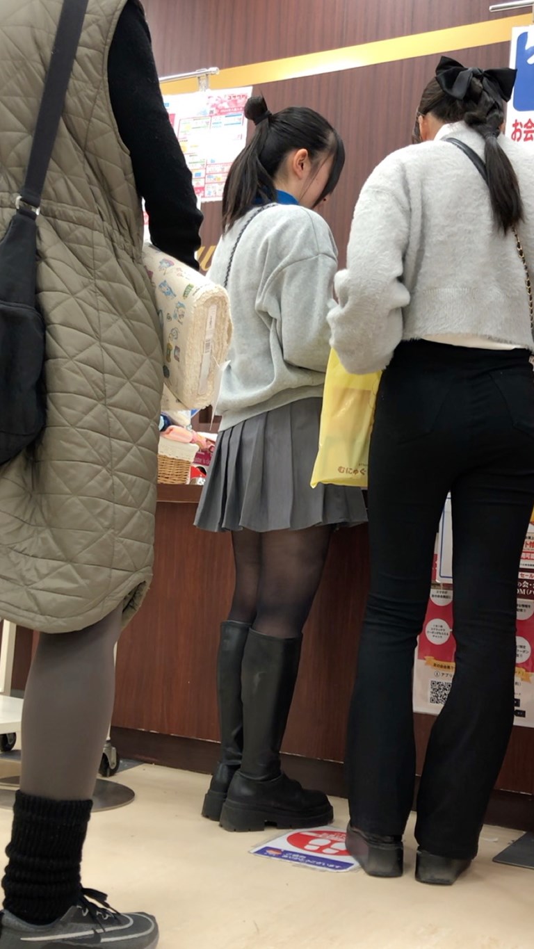 Thumbnail of post image 083