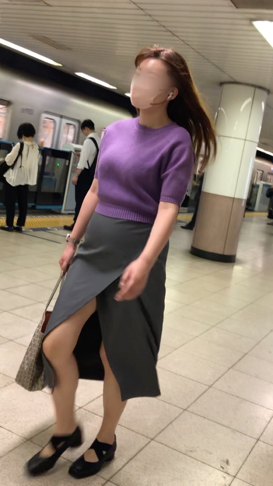 【横からの眺め360】全身からフェロモンを放つセクシーＯＬのＧカップに大興奮！！
