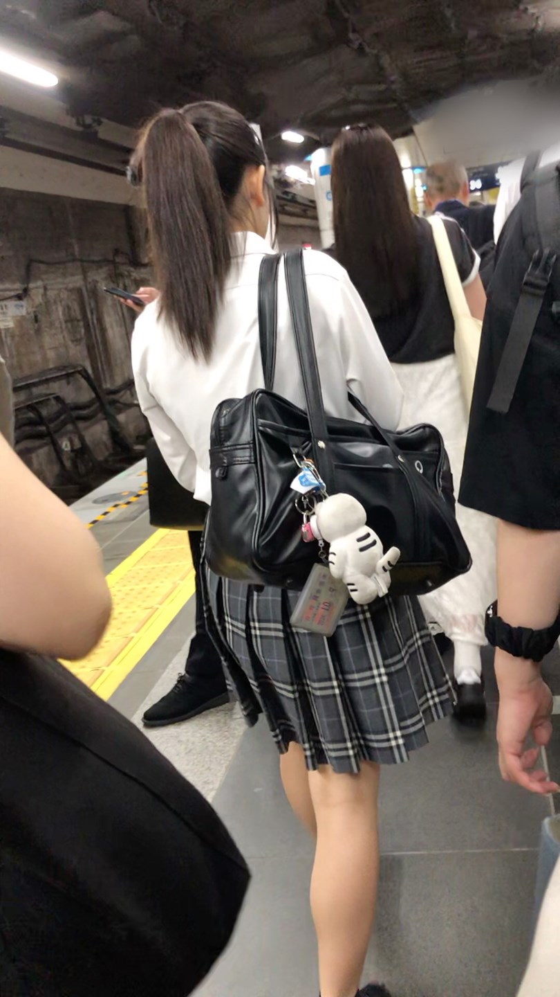 【放課後の眺め123】ムチムチボディのJKは推定Fカップ!