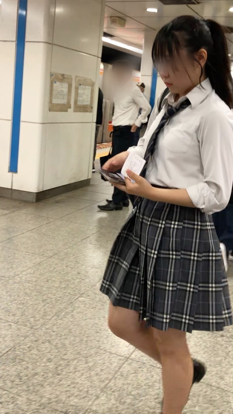 【放課後の眺め123】ムチムチボディのJKは推定Fカップ!