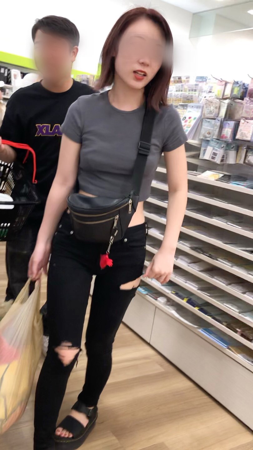 Thumbnail of post image 075