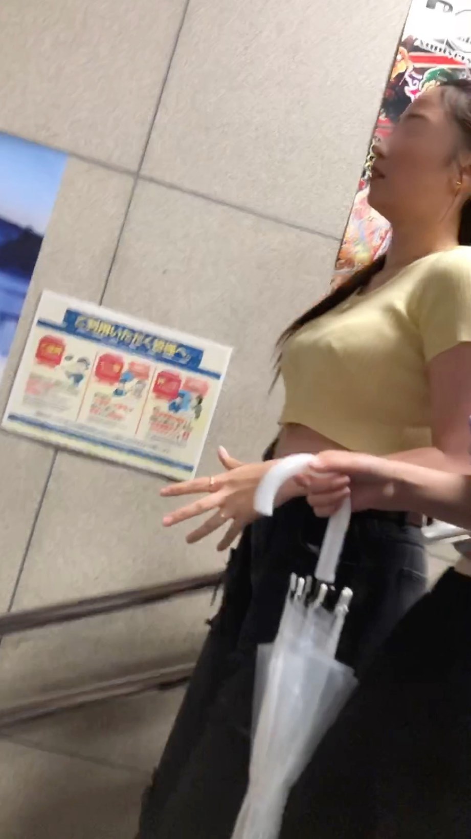 【横からの眺め367】スタイル抜群のJDはボリューム満点のGカップ