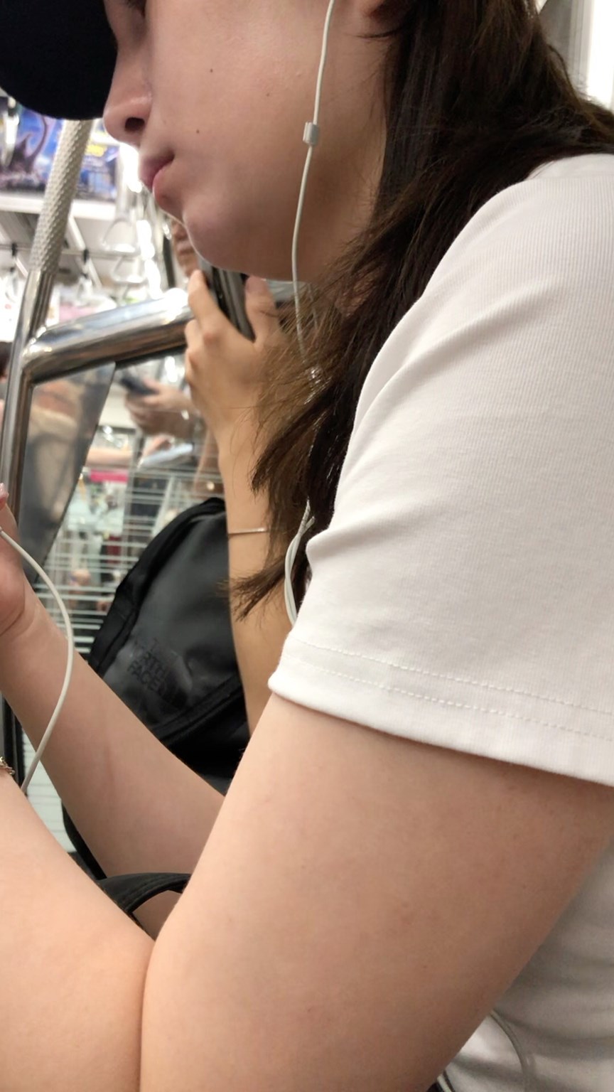 【上からの眺め67_ちっぱいver】程よい肉付きのお姉さんを上からじっくり観察!