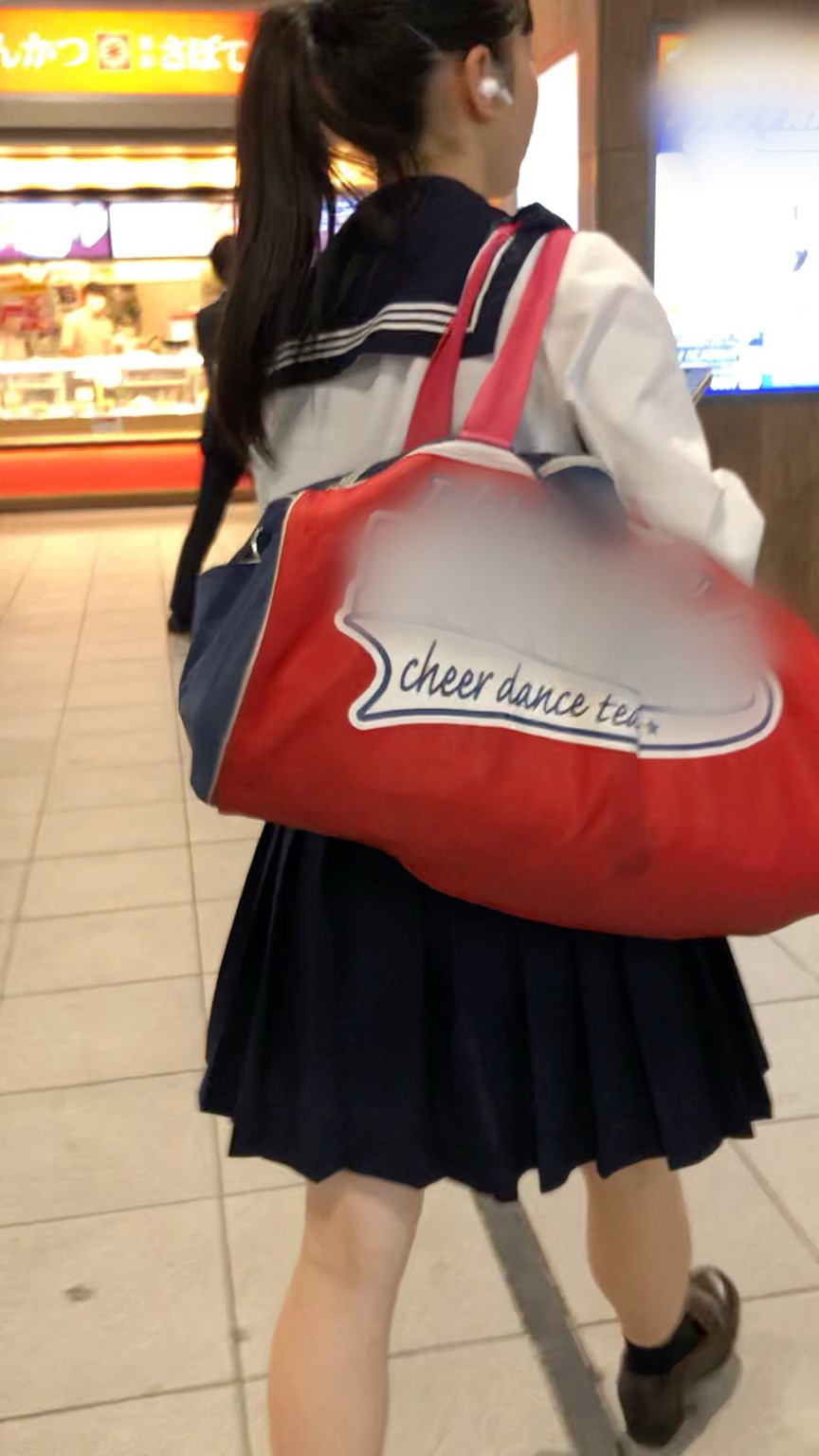 【放課後の眺め131】部活帰りのセーラー服JKを並走で!