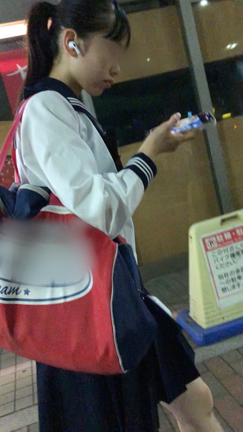 【放課後の眺め131】部活帰りのセーラー服JKを並走で!