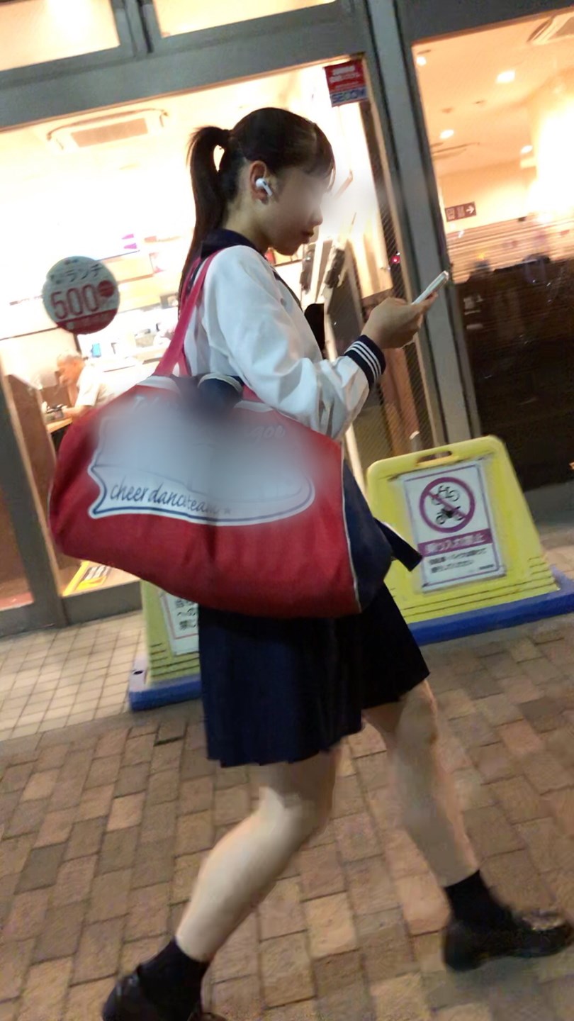 【放課後の眺め131】部活帰りのセーラー服JKを並走で!