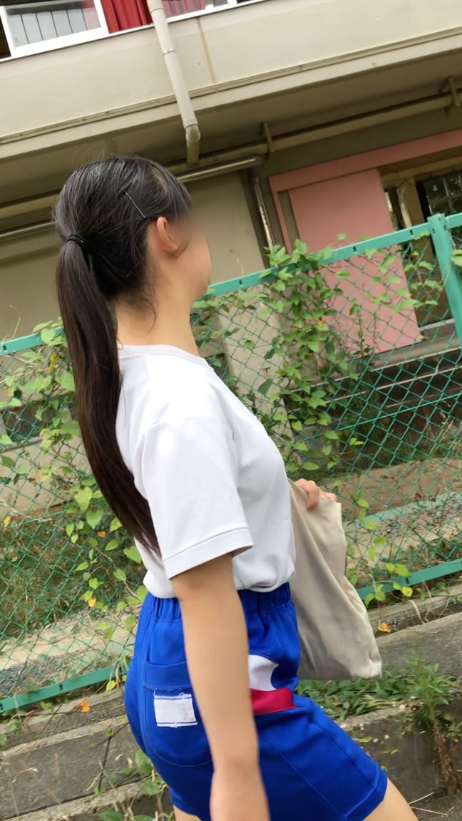 【放課後の眺め132】あどけない体つきとムチムチボディのJ〇を追いかけて!