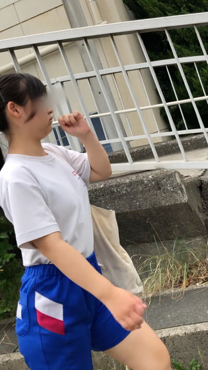 【放課後の眺め132】あどけない体つきとムチムチボディのJ〇を追いかけて!