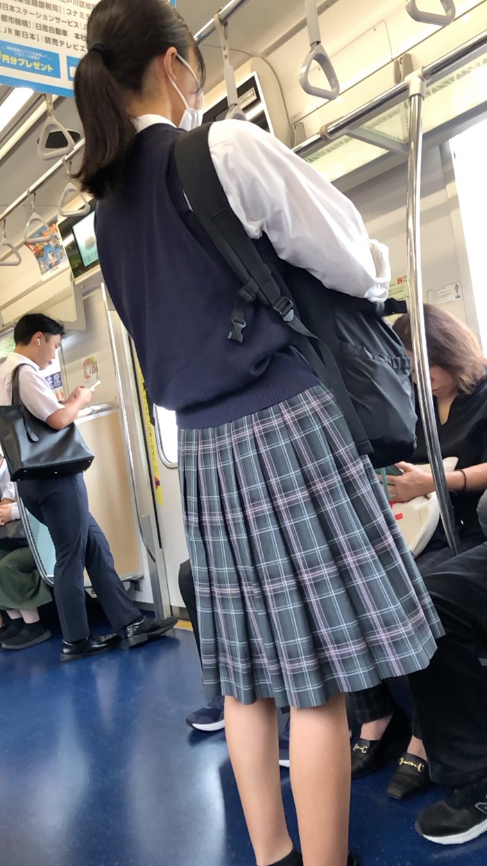 【放課後の眺め133】長身スリムな優等生JKを背後から観察!