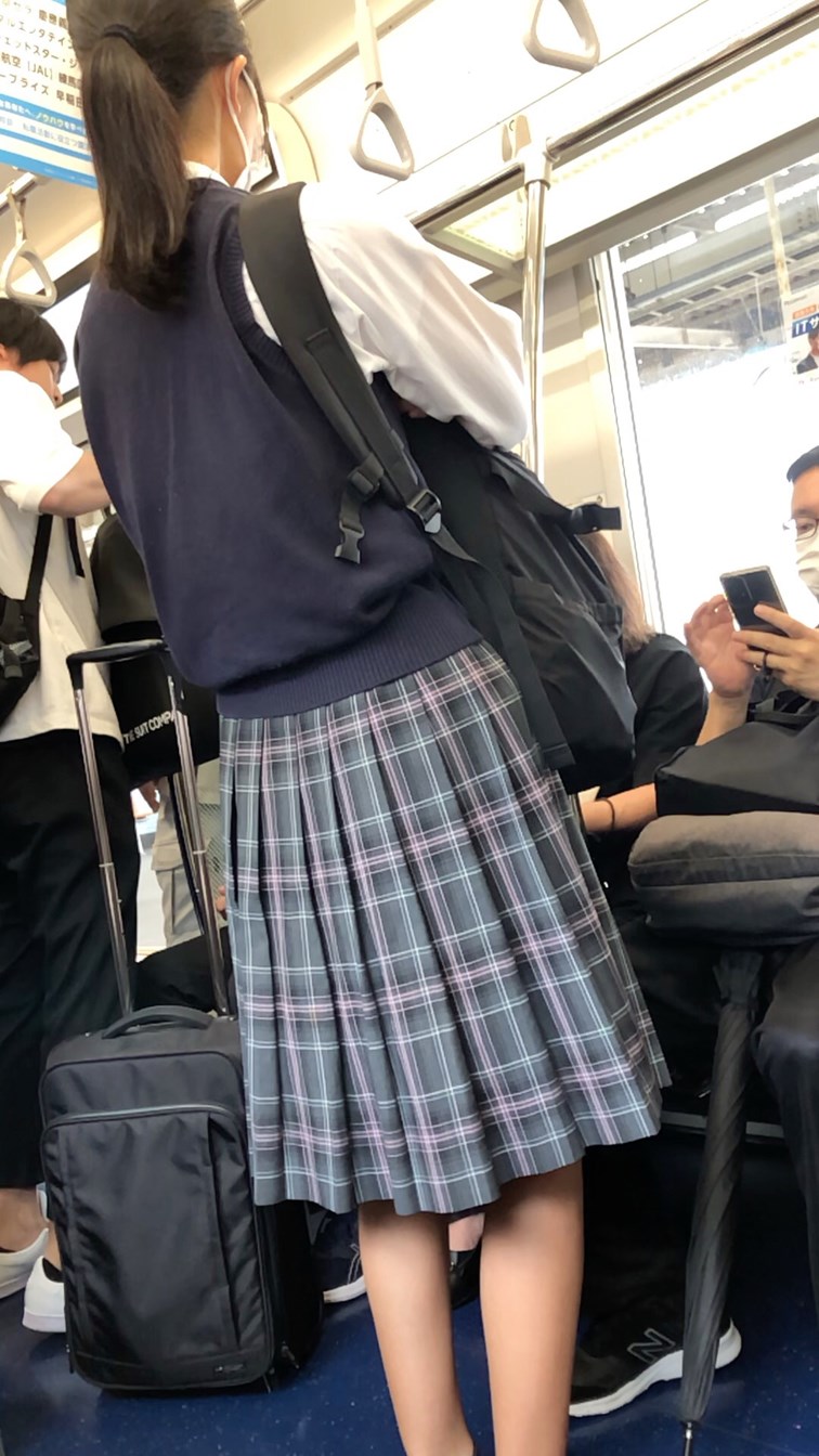 【放課後の眺め133】長身スリムな優等生JKを背後から観察!