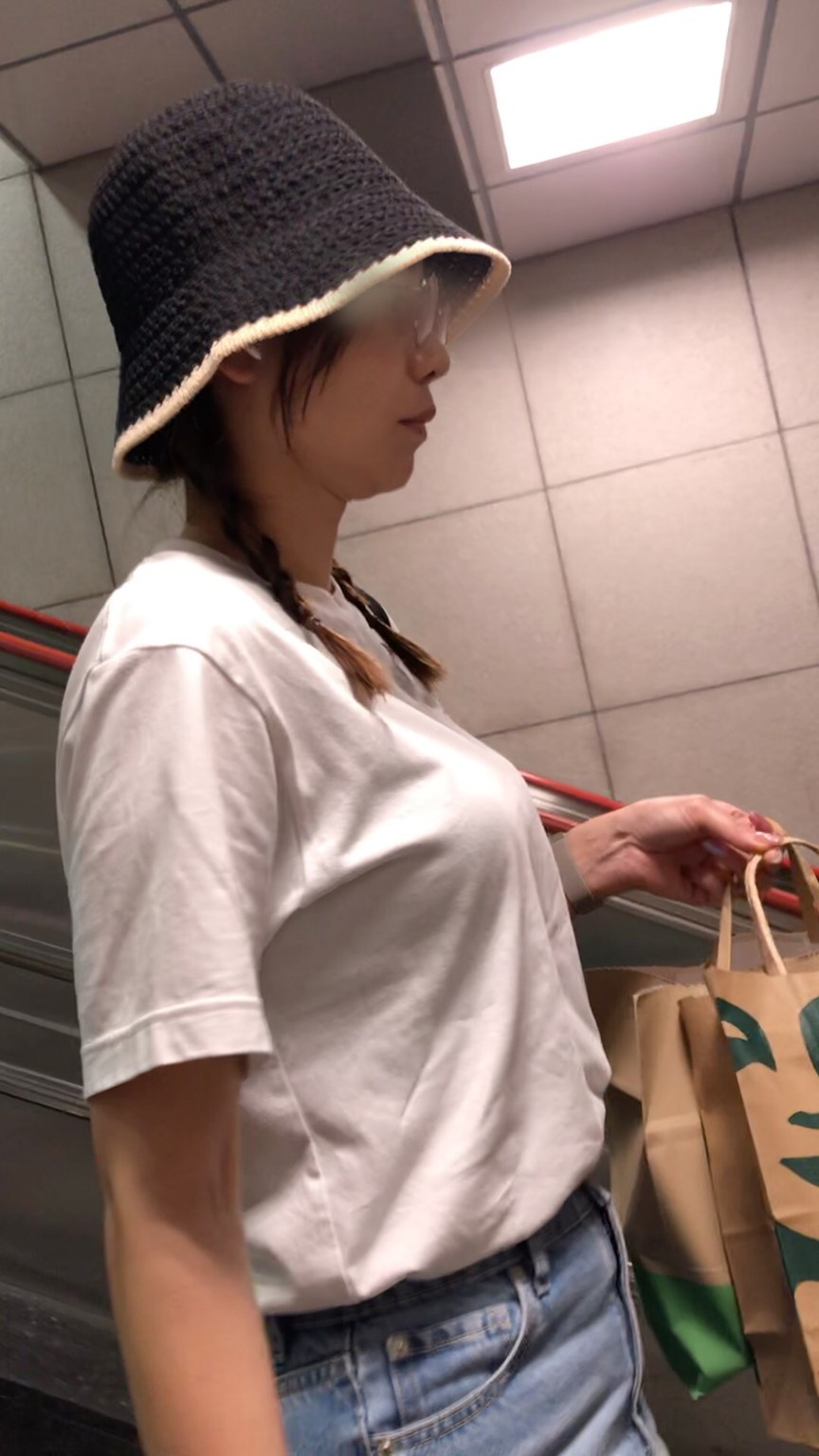 Thumbnail of post image 193