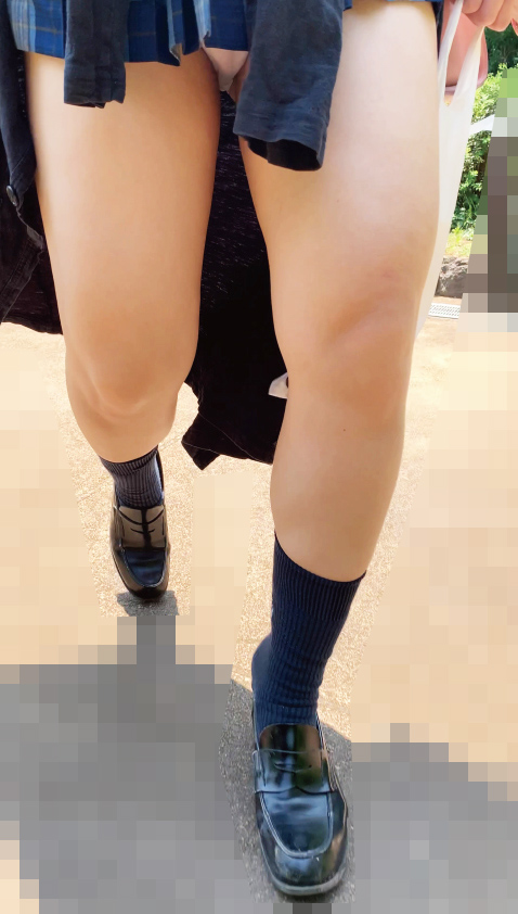 地獄の学祭　〜卑猥すぎる軽音部女子を限界まで粘着追跡して味わい尽くす〜