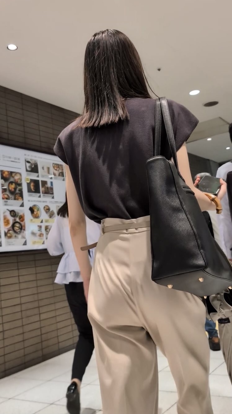 トリエンナ