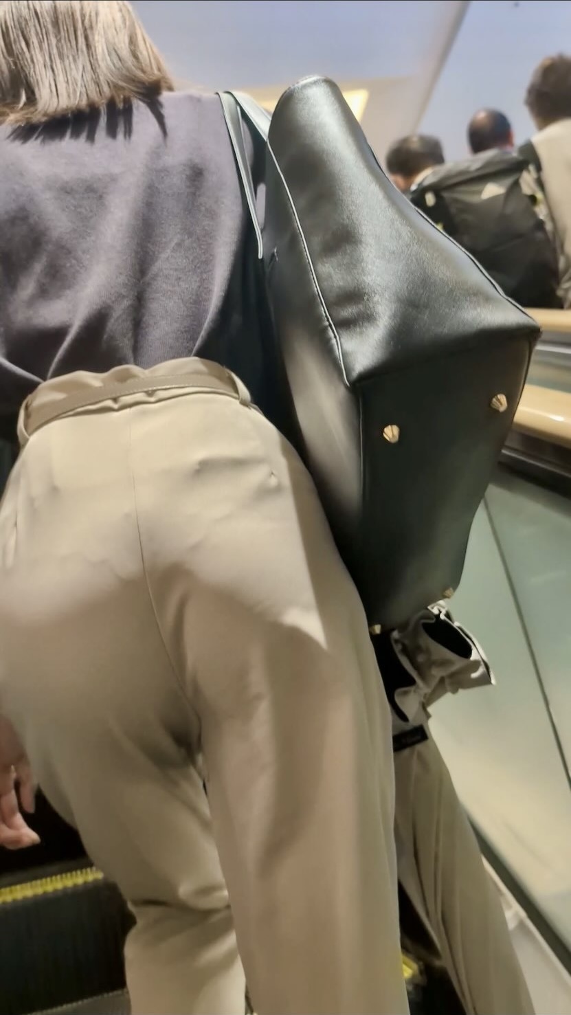 トリエンナ