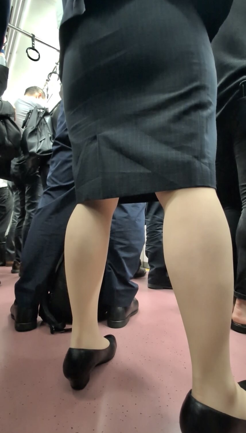 トリエンナ
