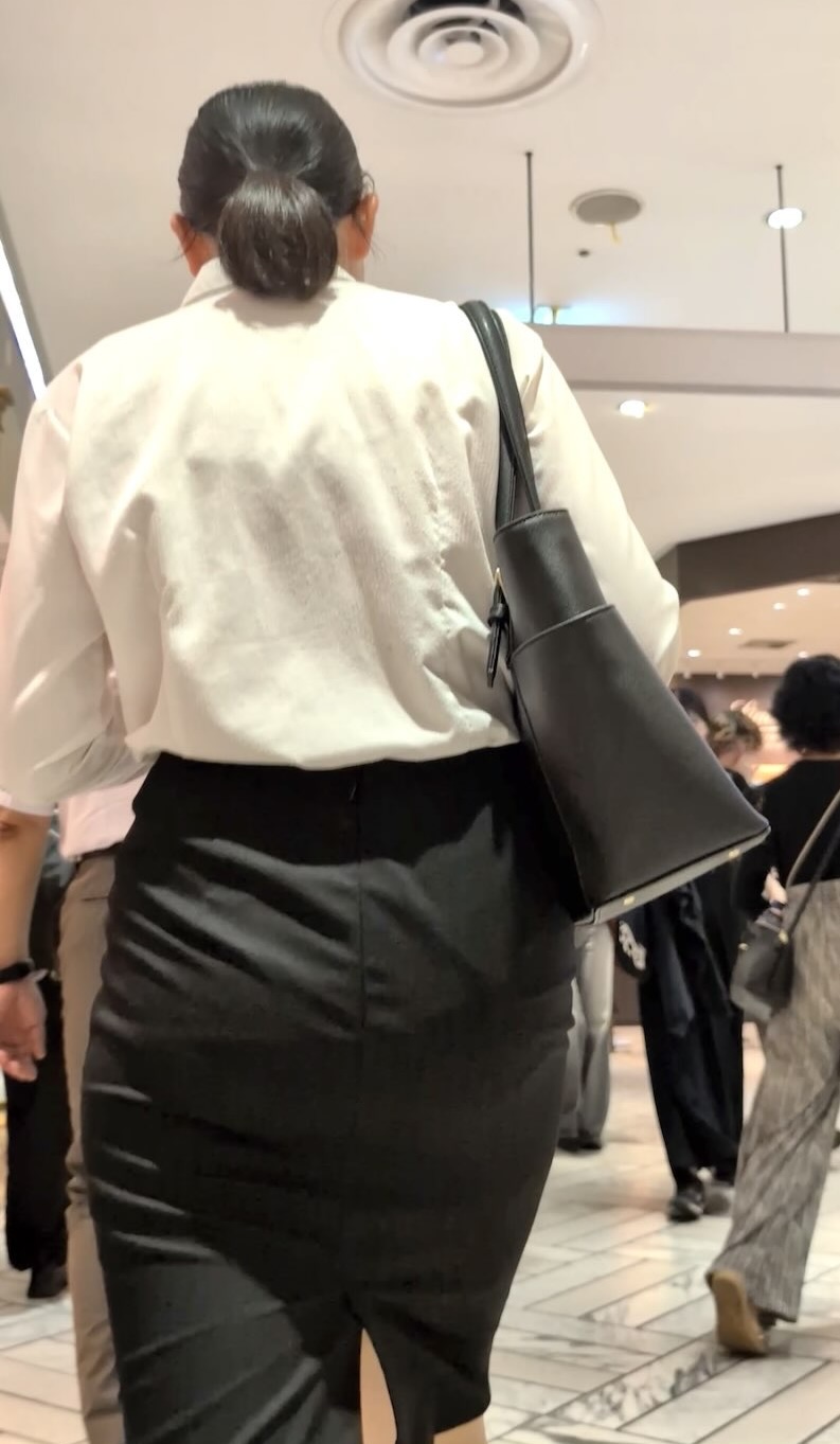 トリエンナ