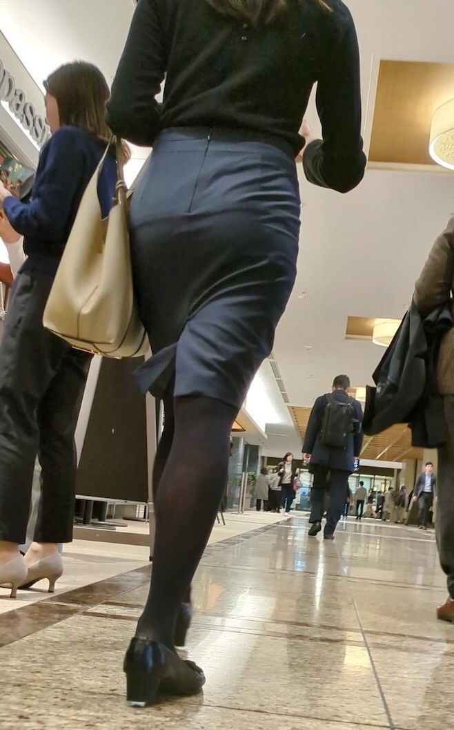トリエンナ