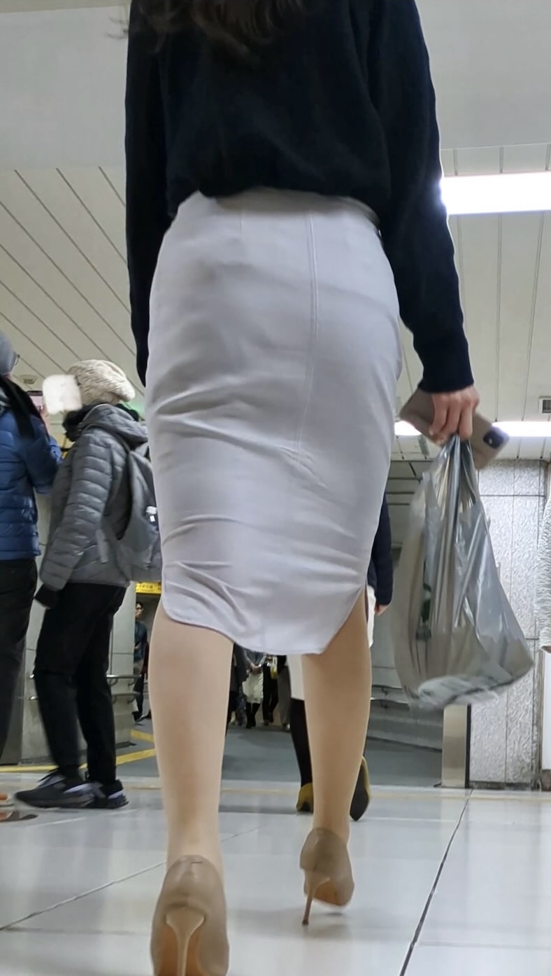 トリエンナ