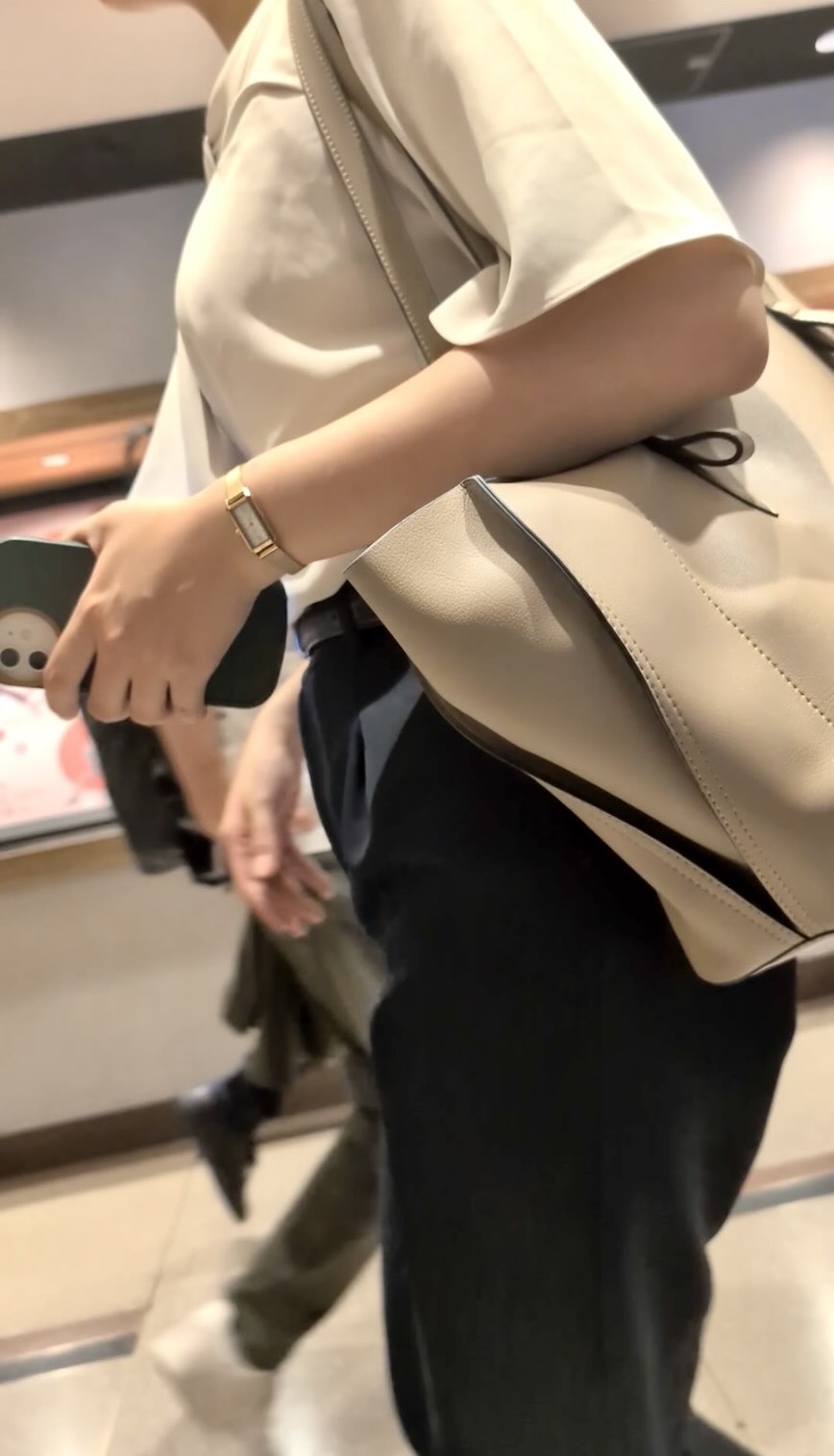 トリエンナ