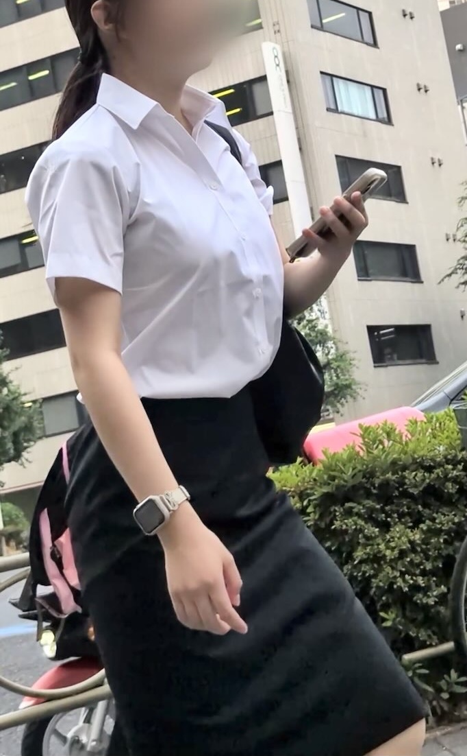トリエンナ