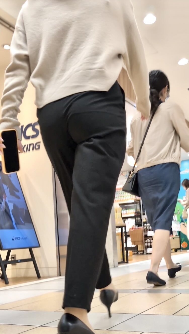 トリエンナ