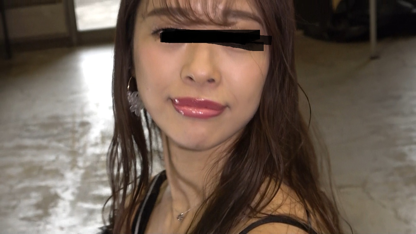 【再販】おっぱいとお尻どっちも好きな人におすすめ。フェロモン全開キャンギャル部分撮り