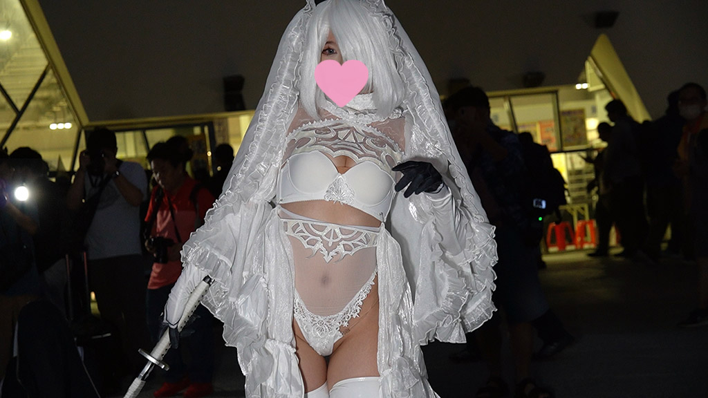 剃り跡祭り!ハイレグ、マイクロビキニからはみ出すふっくらぶつぶつおマンマンを見逃すな!! コス影48