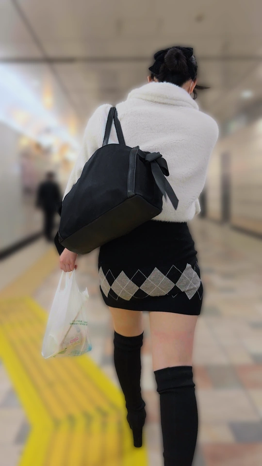 チャレンジ企画0001「ノーパンでお尻を突き出してパカパカしてもらった」(全2名)