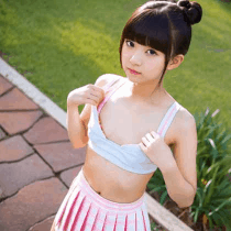 【動画】S級にかわいい女の子のブラ見せ、スポブラ、ブラポジ直し、ちくポッチ!