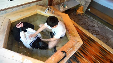 うしろすがたのみき