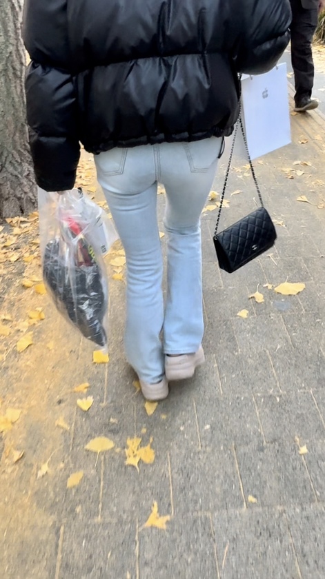 Pcolle PPV デニム女子コレクションVol.93 パン線美脚デニム尻のお姉さんとムチムチ脚のフレアデニムのお姉さん Pcolle PPV デニム女子コレクションVol.93 パン線美脚デニム尻のお姉さんとムチムチ脚のフレアデニムのお姉さん