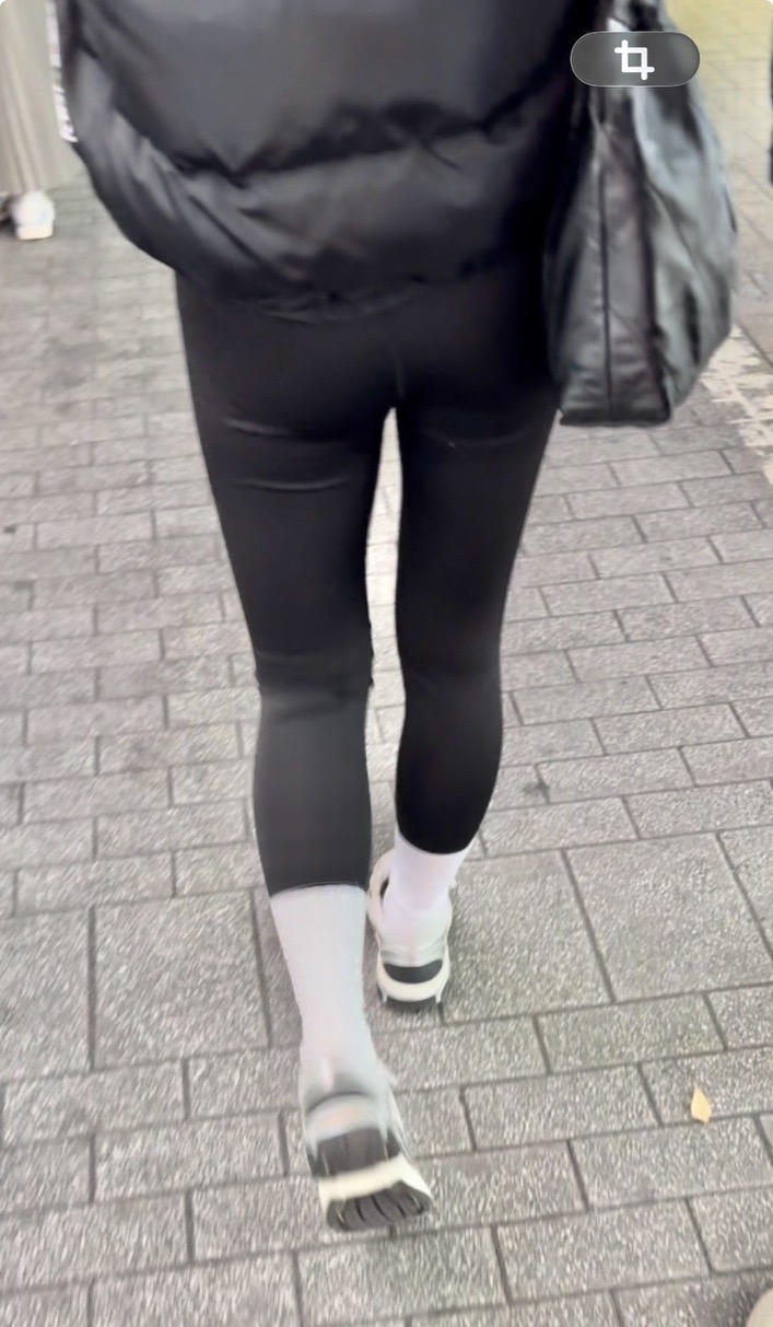 ヒップコレクションVol.31 小ぶりでプリティなピチピチスパッツのお姉さん達