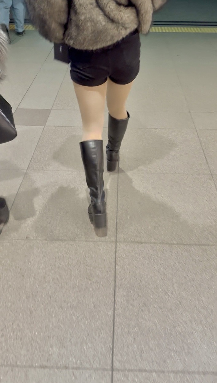 ヒップコレクションVol.32 ショーパンギャルと美デニムのお姉さん達