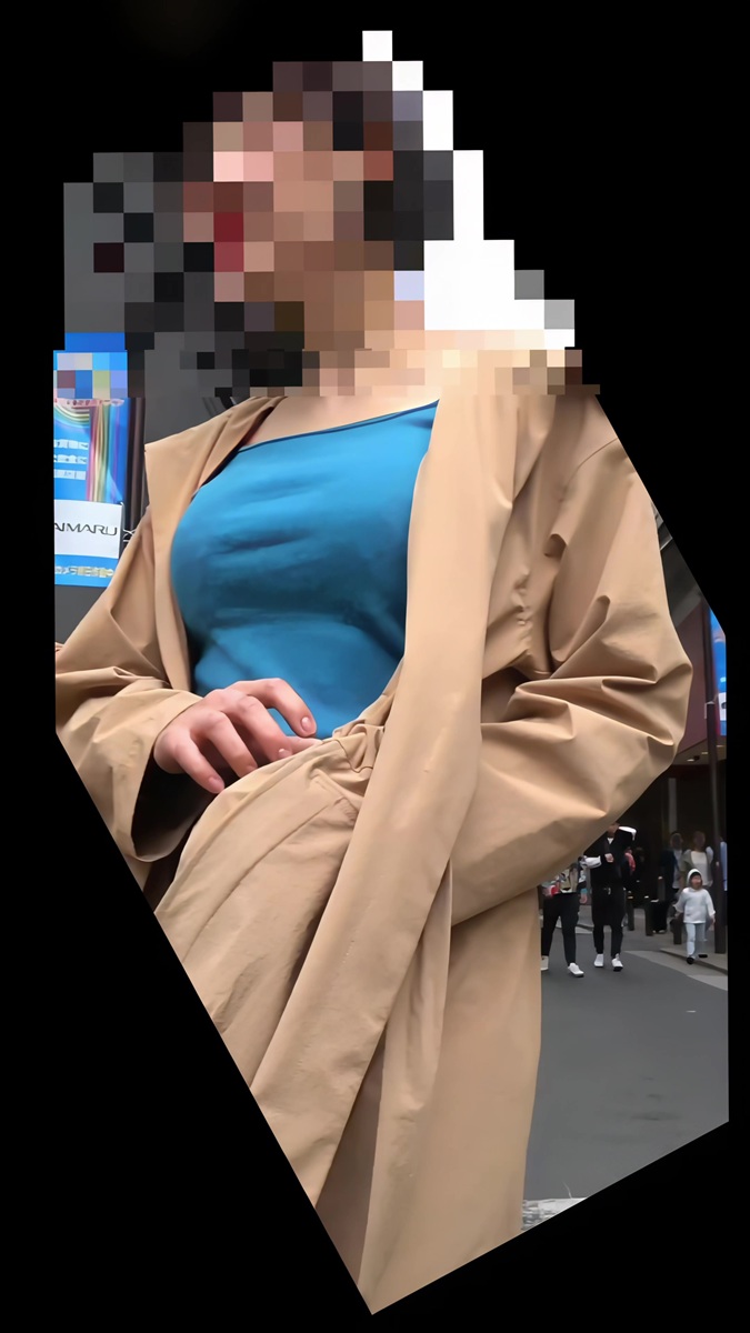 【再販】100都会的な美乳お姉さんとワイルド系のむちむち巨乳お姉さん