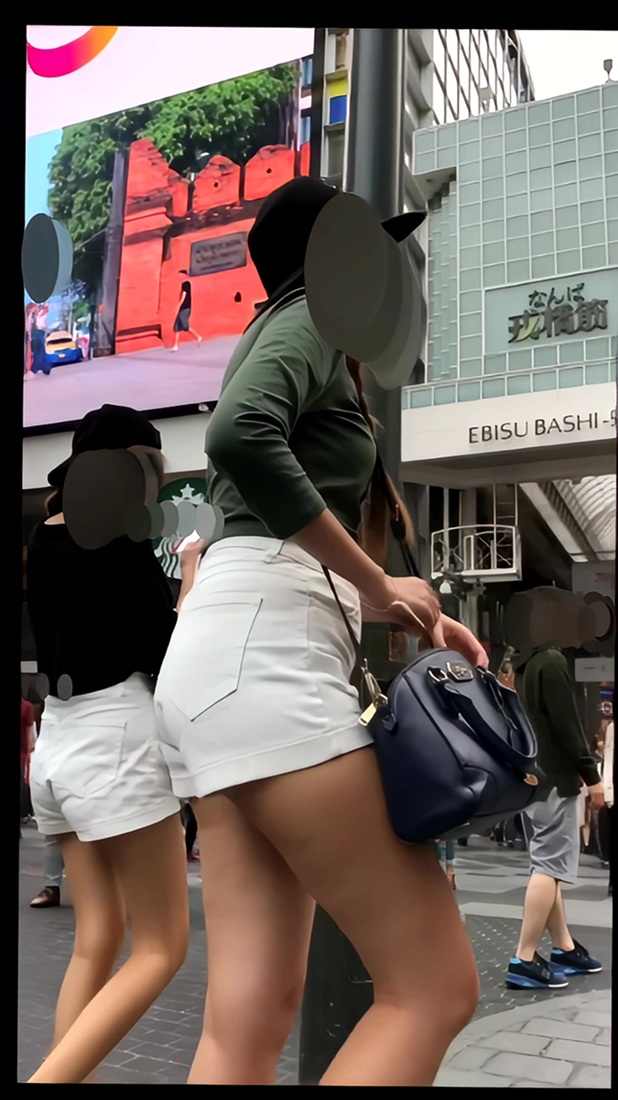 【再販】161エキゾチック巨尻お姉さんとギリギリ見えないギャル