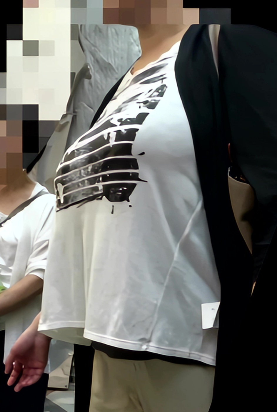 【再販】217爆乳すぎるお姉さん家族旅行に密着しました。
