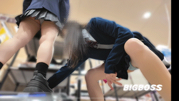 【4K】超激ミニJKローアングル019 “必見✴︎ブルブルマシーンJK”