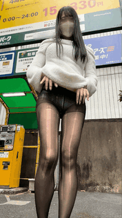 冬のデートコーデふわもこワンピに黒ストッキングでぱんちら撮ってきたよ！ストッキング破りも